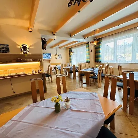 Monika, Cozy B&b, Newly Renovated In