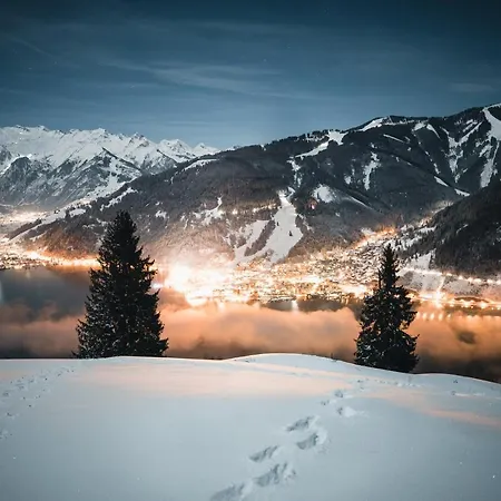 Fruehstueckspension Monika, B&B In Kaprun Including Summercard Πανσιόν 3*