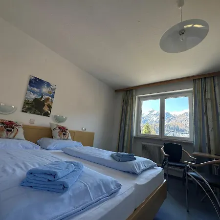 Monika, Cozy B&b, Newly Renovated In Casa de hóspedes 3*