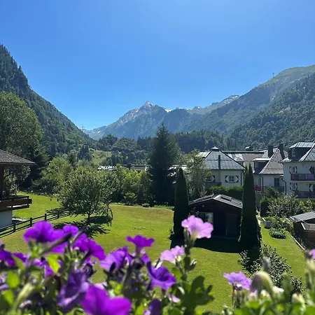 Πανσιόν Fruehstueckspension Monika, B&B In Kaprun Including Summercard 3*
