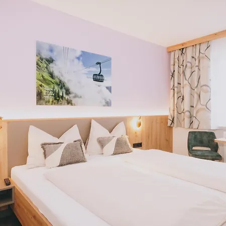 Monika, Cozy B&b, Newly Renovated In 3*