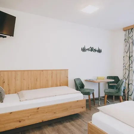 Monika, Cozy B&b, Newly Renovated In 3*