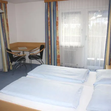 Fruehstueckspension Monika, B&B In Kaprun Including Summercard