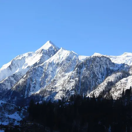 Πανσιόν Fruehstueckspension Monika, B&B In Kaprun Including Summercard